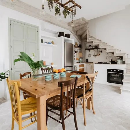 Casa Astura Homestay Capo d'Orlando